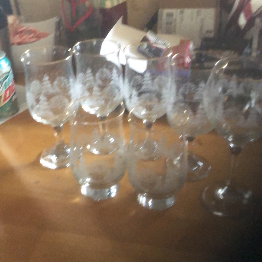 Decorative frosted Christmas tree cups